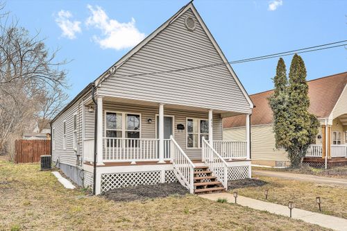 635 Queen Ave Nw, Roanoke, VA, 24012-4229 | Card Image