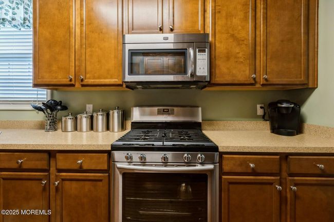 Stainless appliances throughout. | Image 9
