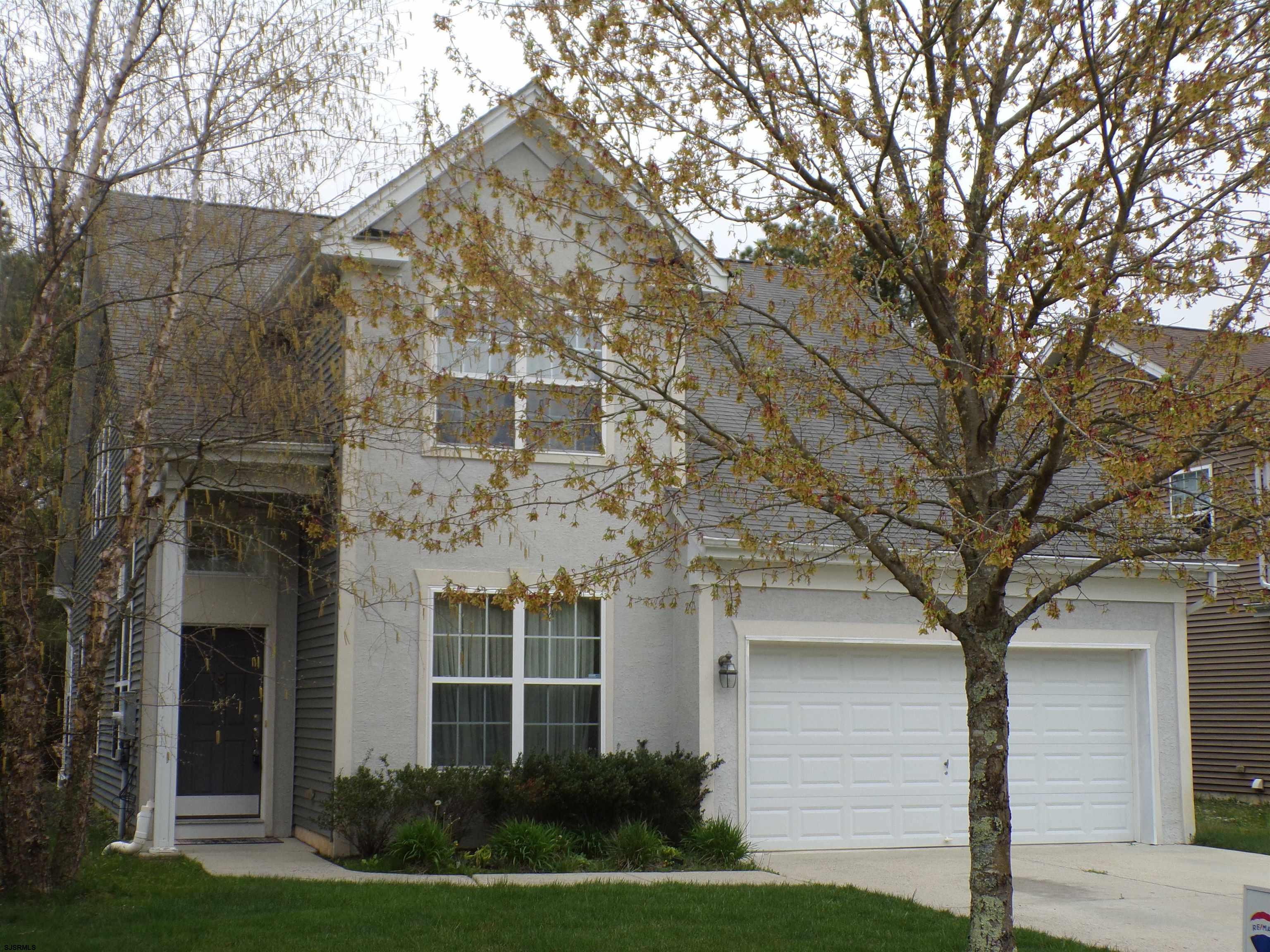 Pine Valley Ct, Egg Harbor City, NJ 08215