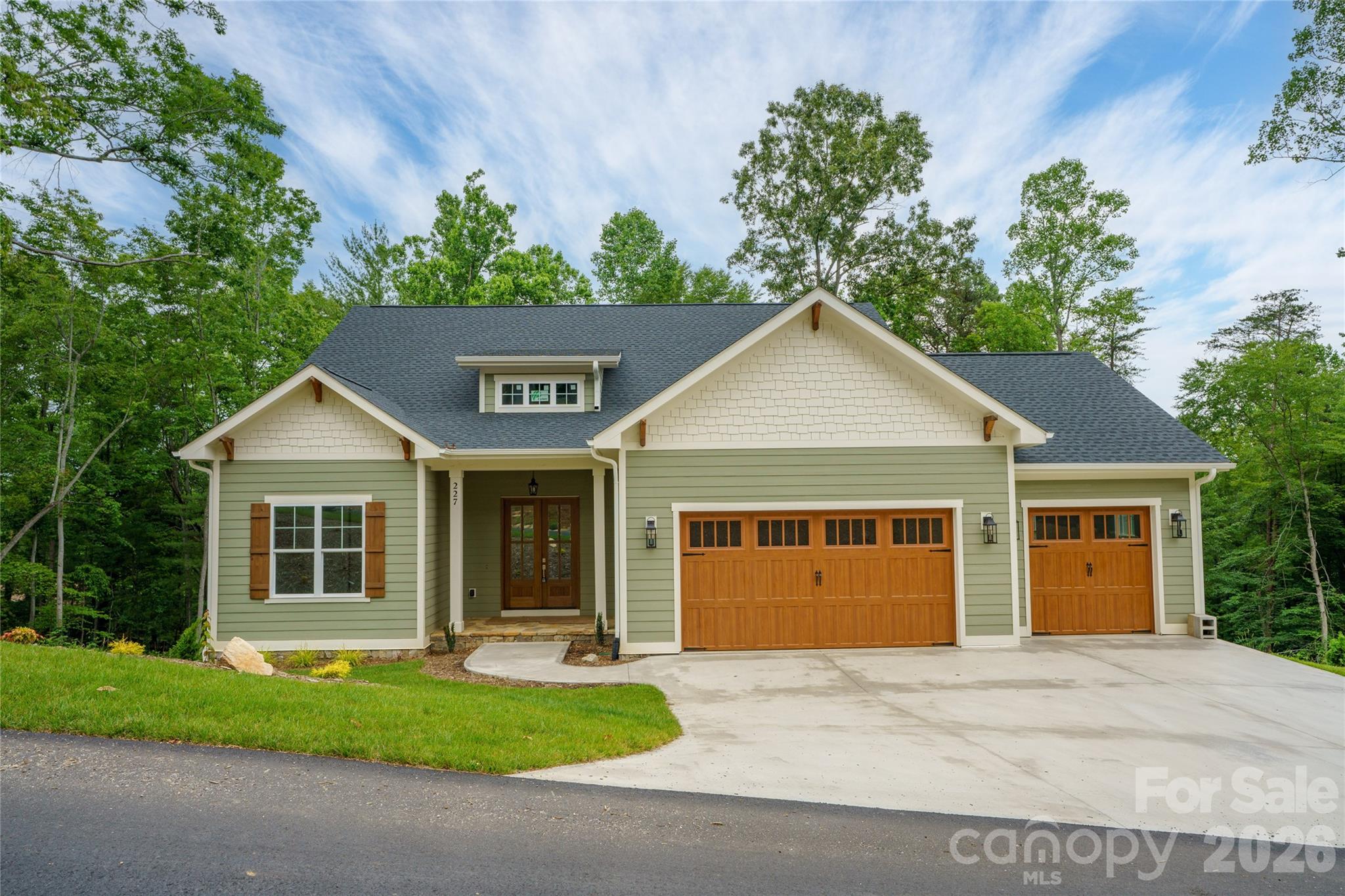 Residential in Hendersonville 3