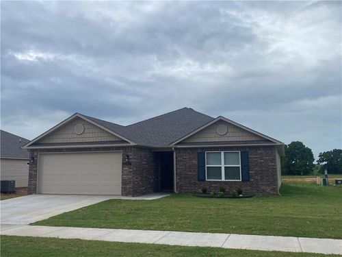 2834 W Emil Dr, Fayetteville, AR, 72704-7215 | Card Image