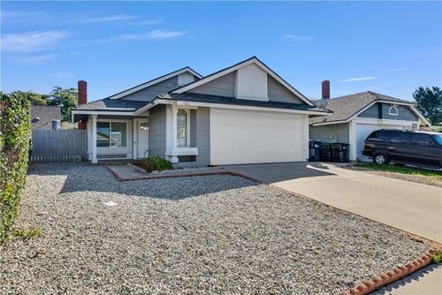 13198 Pawnee Dr, Moreno Valley, CA, 92555-2416 | Card Image