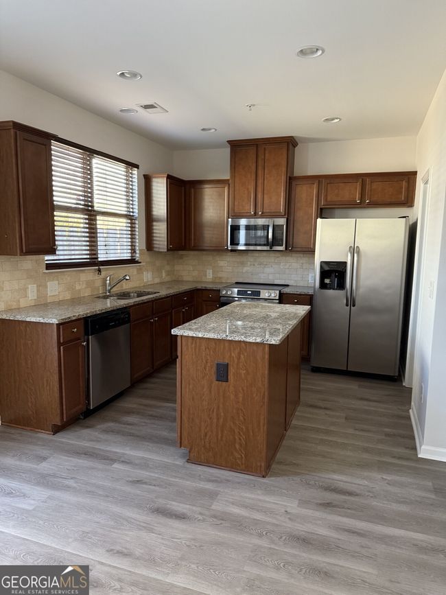 6375 Story Cir, Townhouse with 3 bedrooms, 3 bathrooms and null parking in Norcross GA | Image 7