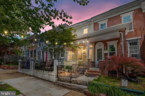 1123 7th St, WILMINGTON, DE, 19805-3219 | Card Image