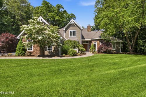 12 Thoroughbred Dr, East Greenbush, NY, 12061-3545 | Card Image
