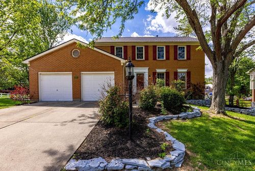 7497 Rolling Meadows Dr, West Chester, OH, 45069 | Card Image