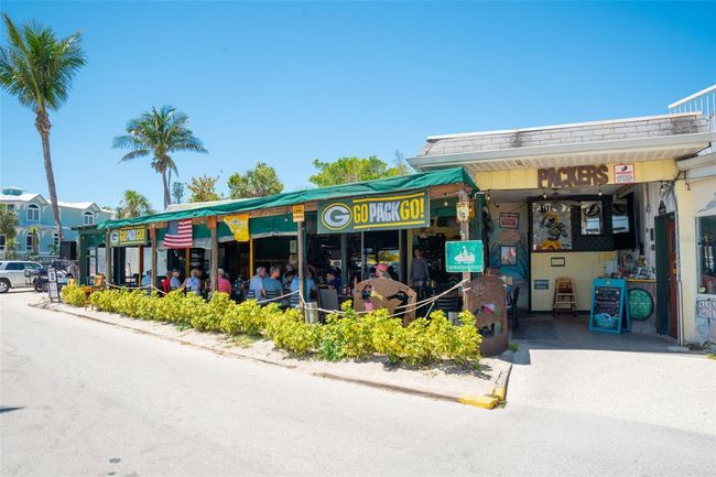 14 - 901 Gulf Dr S, Condo with 2 bedrooms, 2 bathrooms and null parking in Bradenton Beach FL | Image 41