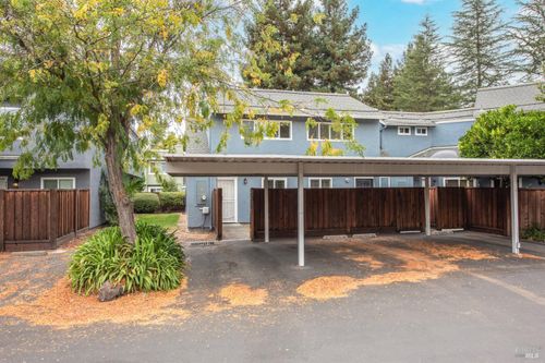 641 Racquet Club Circle, Rohnert Park, CA, 94928 | Card Image