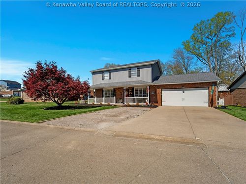 122 Moorefield Pl, Scott Depot, WV, 25560-9562 | Card Image