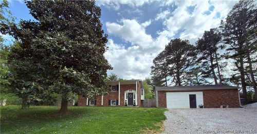 4823 Salem Noble Rd, Jeffersonville, IN, 47130-8731 | Card Image