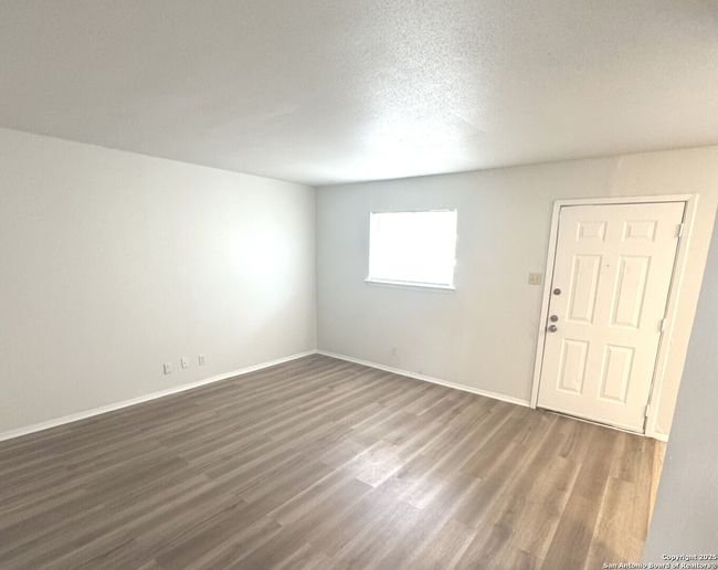 APT-1B - 2500 Avenue, Condo with 1 bedrooms, 1 bathrooms and null parking in Hondo TX | Image 12