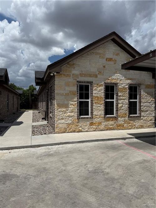 4-6903 Venus Dr, Edinburg, TX, 78542-7325 | Card Image
