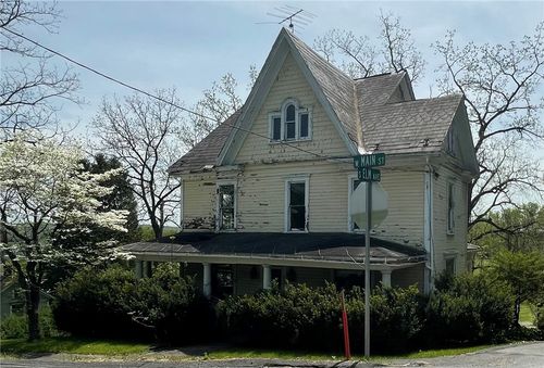 424 W Main St, Stoystown, PA, 15563 | Card Image