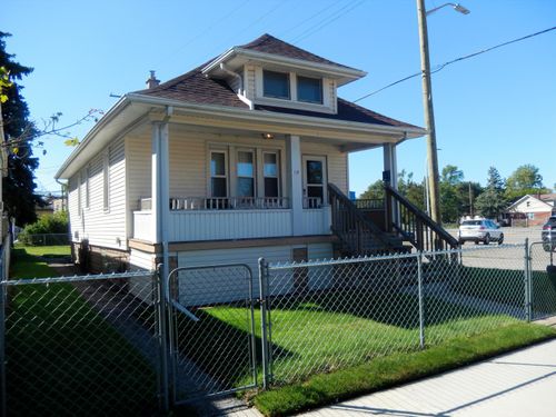 10 E Auburn St, Ecorse, MI, 48229-1802 | Card Image