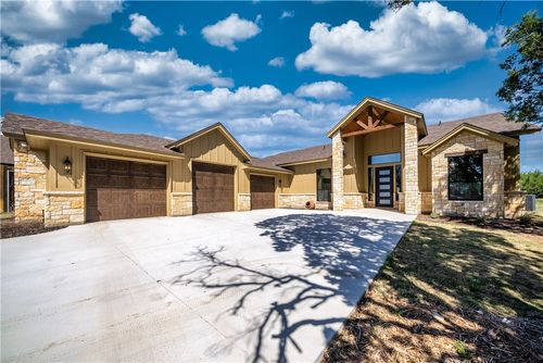 315 Bluestem Cv, Georgetown, TX, 78633-2236 | Card Image