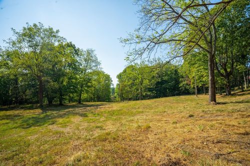 406 Cummings Ln, Gallatin, TN, 37066-8576 | Card Image