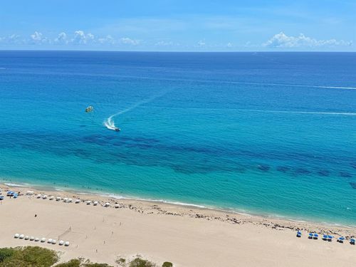 35-e-3000 N Ocean Dr, Riviera Beach, FL, 33404-3268 | Card Image