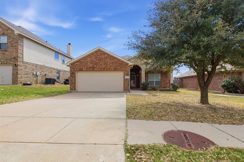 941 Jodie Dr, Weatherford, TX, 76087-4241 | Card Image