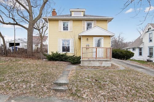 206 N Grinnell St, Jackson, MI, 49202-4102 | Card Image