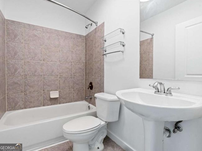 APT-2101 - 250 Pharr Rd Ne, Condo with 2 bedrooms, 2 bathrooms and 2 parking in Atlanta GA | Image 22