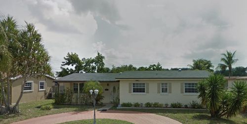 241 N 68th Terrace, Hollywood, FL, 33024 | Card Image