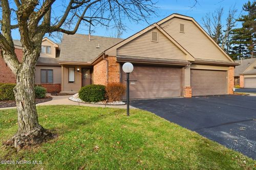 3127 Evergreen Rd, Toledo, OH, 43606-1200 | Card Image