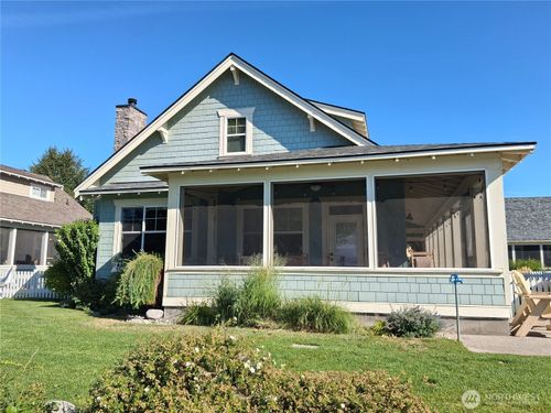 125 Bare Foot Ln, Oroville, WA, 98844-5903 | Card Image