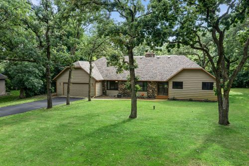 3096 Dolores Dr, Saint Cloud, MN, 56303-0425 | Card Image