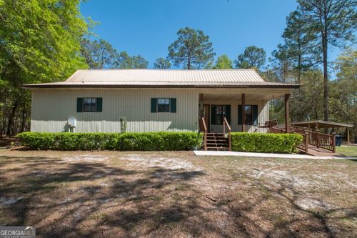 124 Redwood Dr, Folkston, GA, 31537-9324 | Card Image