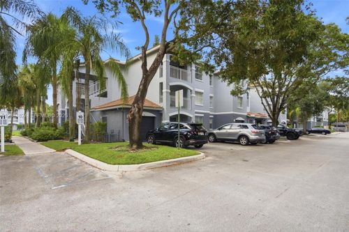 302-9615 Nw 1st Ct, Pembroke Pines, FL, 33024-6295 | Card Image