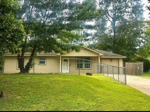 12421 Royal Springs Rd, Conroe, TX, 77303-2677 | Card Image