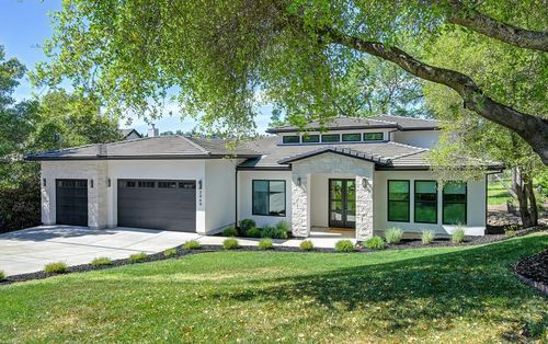 3464 Fairway Dr, Cameron Park, CA, 95682-8622 | Card Image