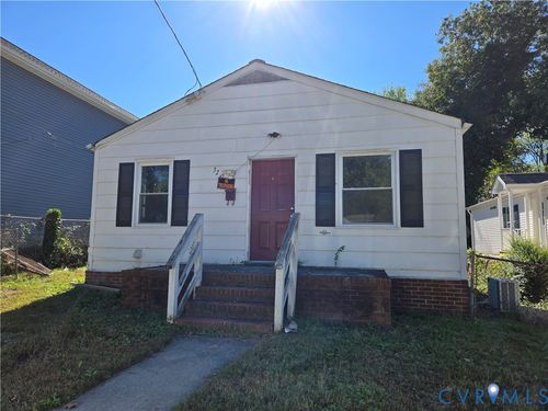 320 Shore St, Petersburg, VA, 23803-2658 | Card Image