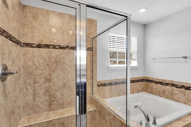 910 Twilight St, House other with 4 bedrooms, 3 bathrooms and 2 parking in Cranberry Twp PA | Image 28