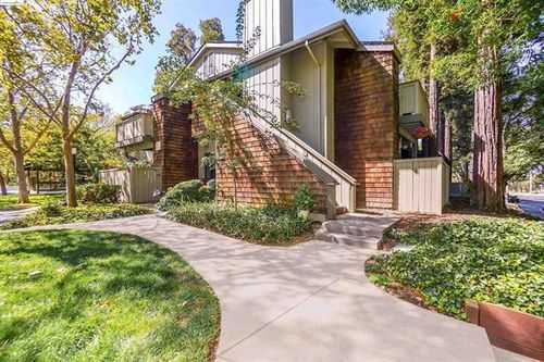 1002 La Terrace Cir, San Jose, CA, 95123-5350 | Card Image