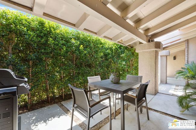 3708 E Bogert Trl, Condo with 2 bedrooms, 3 bathrooms and 2 parking in Palm Springs CA | Image 39