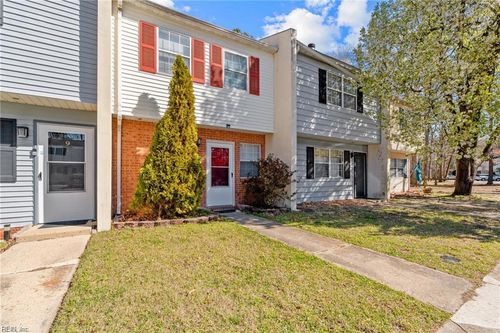 11 Betty Lee Pl, Newport News, VA, 23602-2049 | Card Image