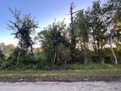 1175 Central Pkwy, DELAND, FL, 32724-3066 | Card Image
