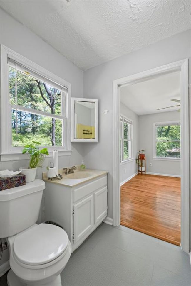 40 Sheraton Way Sw, House other with 3 bedrooms, 3 bathrooms and 4 parking in Mableton GA | Image 23