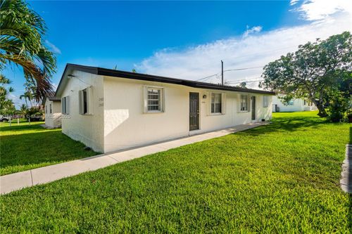 25420 Sw 107th Ave, Homestead, FL, 33032-6150 | Card Image