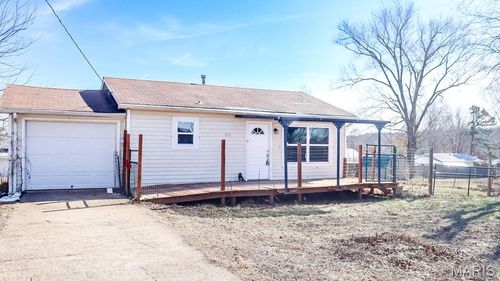 676 Lynn Ln, Lonedell, MO, 63060-1268 | Card Image