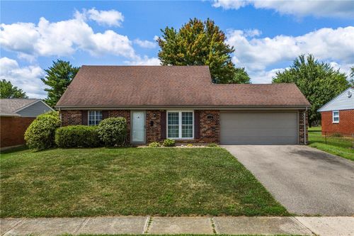 652 Nevada Dr, Xenia, OH, 45385-4649 | Card Image