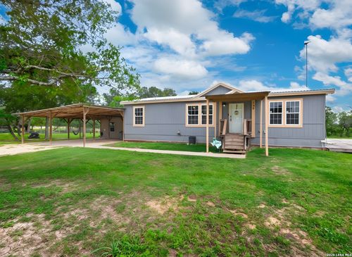 149 High Ridge Meadows Dr, Gonzales, TX, 78629-3255 | Card Image