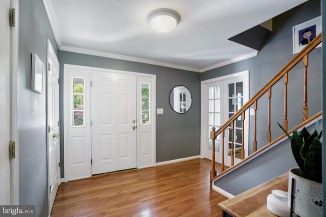 8518 Chase Glen Cir, House other with 5 bedrooms, 4 bathrooms and null parking in FAIRFAX STATION VA | Image 4