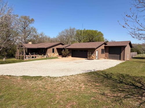 3140 N 15th St, Arkansas City, KS, 67005-9221 | Card Image