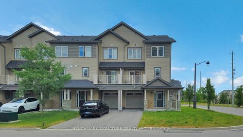 42 Nearco Cres, Oshawa, ON, L1L0J4 | Card Image
