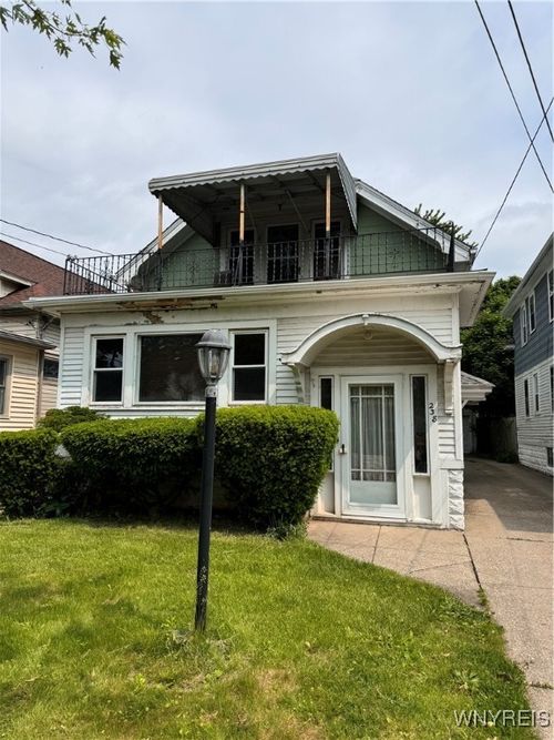 238 Rounds Ave, Buffalo, NY, 14215-1220 | Card Image