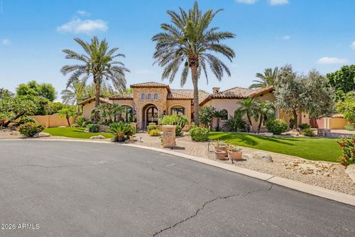 3937 E Menlo Cir, Mesa, AZ, 85215-1725 | Card Image