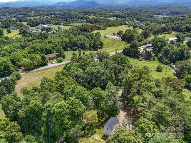 104 Forest Fern Ln, House other with 2 bedrooms, 2 bathrooms and null parking in Alexander NC | Image 10