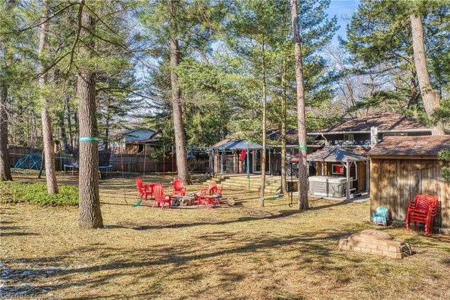 10007 Port Franks Rd, House other with 5 bedrooms, 2 bathrooms and 4 parking in Port Franks ON | Image 37
